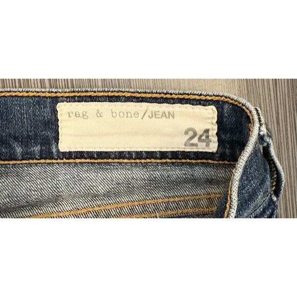 Rag & Bone Women’s Tomboy Jeans Measure 29x28 Dark Wash Low Rise Distressed - Picture 4 of 8